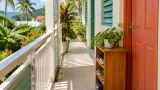 Copropriété : un meuble posé sur le palier peut être interdit